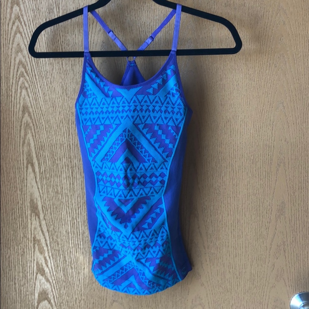 Workout top